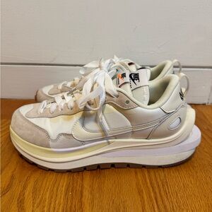 Sacai x Nike VaporWaffle ‘Sail Gum’ Casual Sport Sneaker - Men’s 8 Women’s 9.5